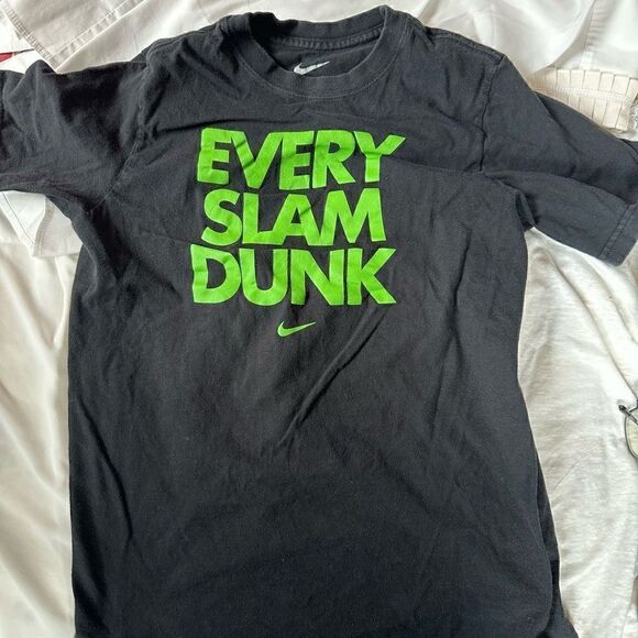 Nike Other - Nike boys T-shirt size L